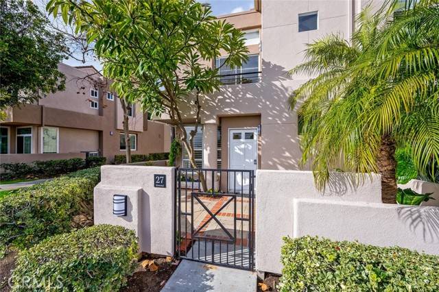 Aliso Viejo, CA 92656,27 Silverwind