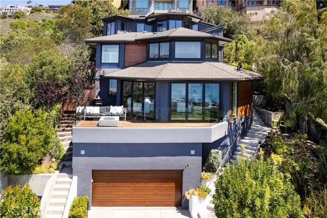 Laguna Beach, CA 92651,858 Gainsborough Drive