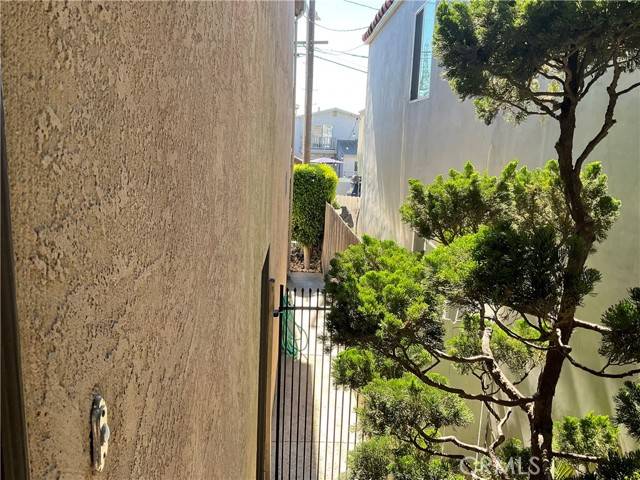 Hermosa Beach, CA 90254,1234 2nd Street