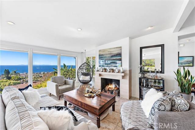 Laguna Beach, CA 92651,875 Coast View Drive