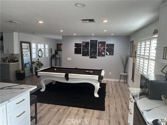 Bellflower, CA 90706,9464 Rendalia Street