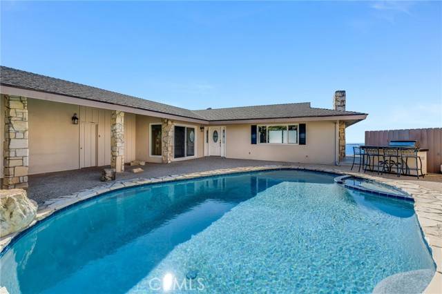 Laguna Beach, CA 92651,2925 Zell Drive