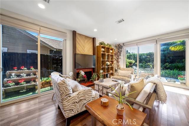 Laguna Beach, CA 92651,335 Cypress Drive