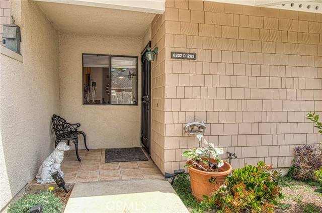 Huntington Beach, CA 92646,8932 Modesto Circle #1209D