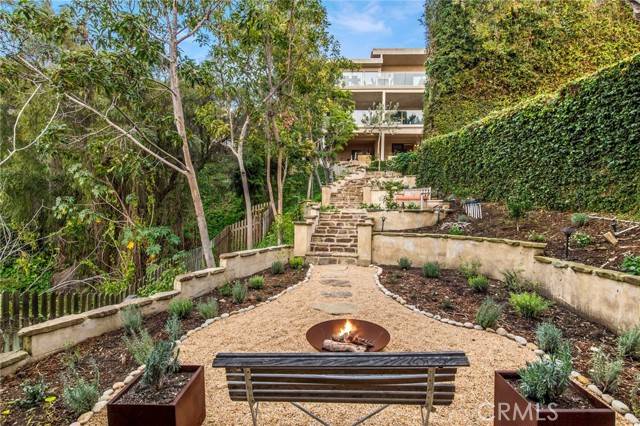 Laguna Beach, CA 92651,835 Temple Hills Drive