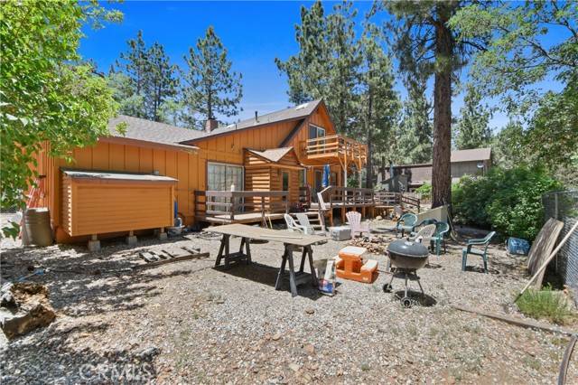 Sugarloaf, CA 92386,411 Pine Lane