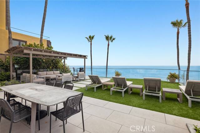 Laguna Beach, CA 92651,921 Gaviota