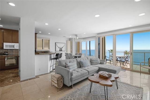 Laguna Beach, CA 92651,915 Gaviota