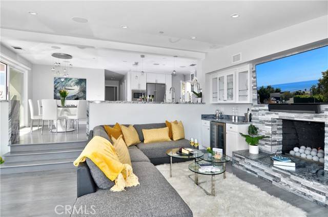 Laguna Beach, CA 92651,166 Fairview Street