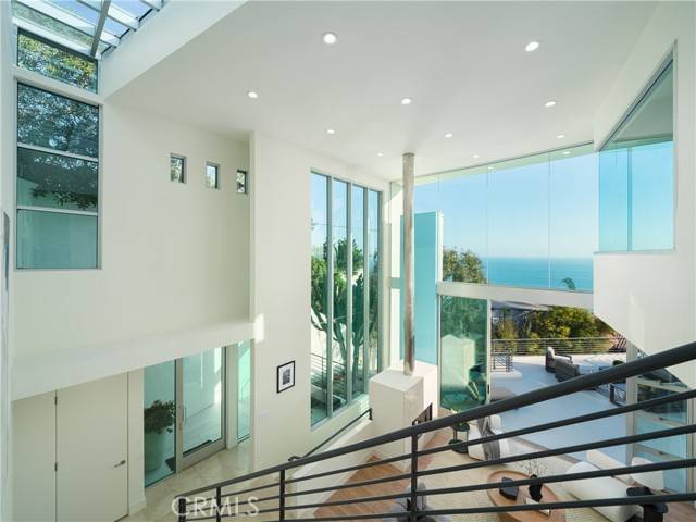 Laguna Beach, CA 92651,468 Ashton Drive