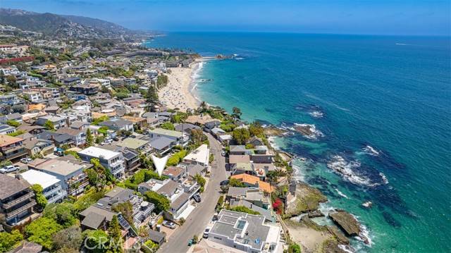 Laguna Beach, CA 92651,2664 Victoria Drive