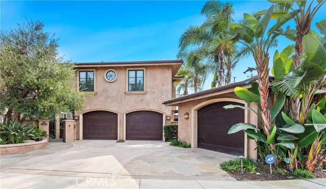 Newport Beach, CA 92663,13 Balboa