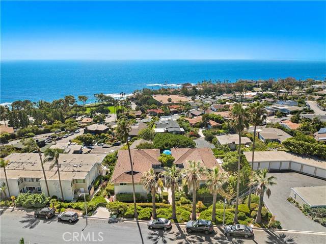 Laguna Beach, CA 92651,21662 Ocean Vista Drive #D