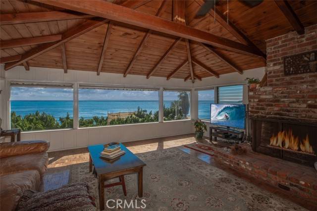 Laguna Beach, CA 92651,709 Gaviota Drive