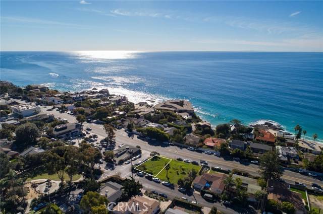 Laguna Beach, CA 92651,31532 Coast