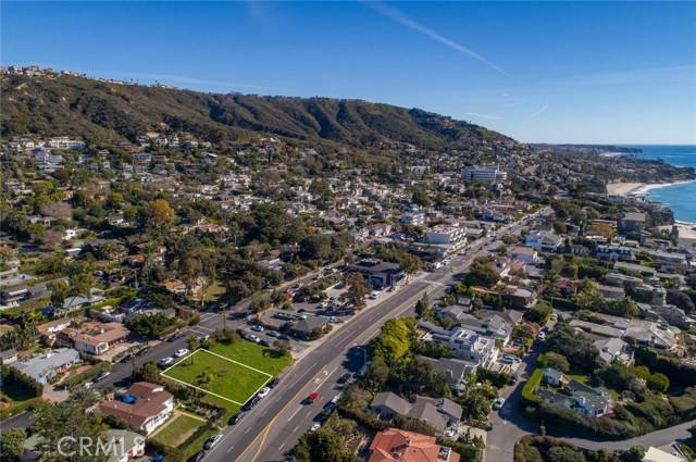 Laguna Beach, CA 92651,31526 Coast