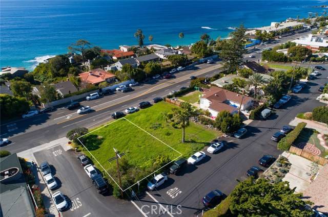 Laguna Beach, CA 92651,31526 Coast