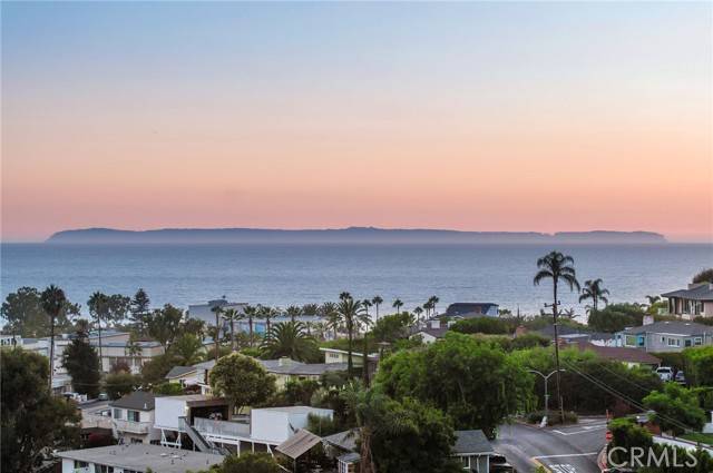 Laguna Beach, CA 92651,547 Temple Hills Drive