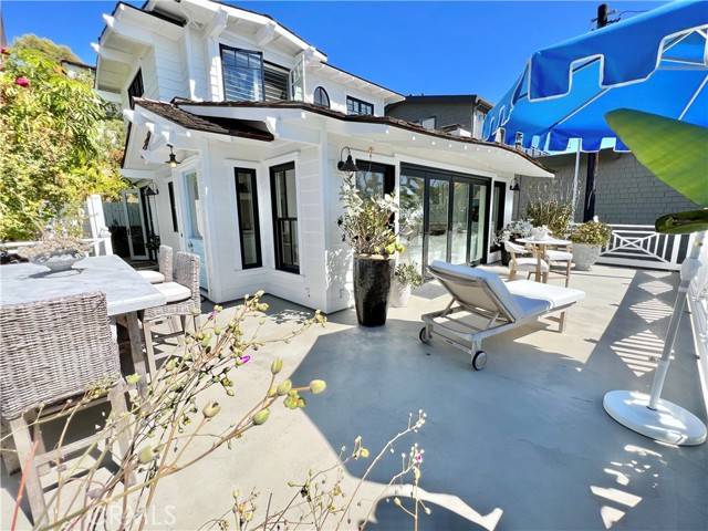 Laguna Beach, CA 92651,31502 Shrewsbury Drive