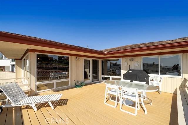 Laguna Beach, CA 92651,41 Emerald Bay