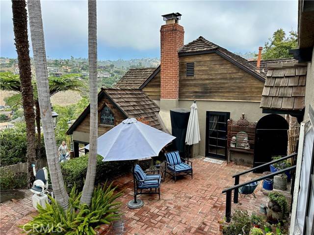 Laguna Beach, CA 92651,1048 Van Dyke Drive