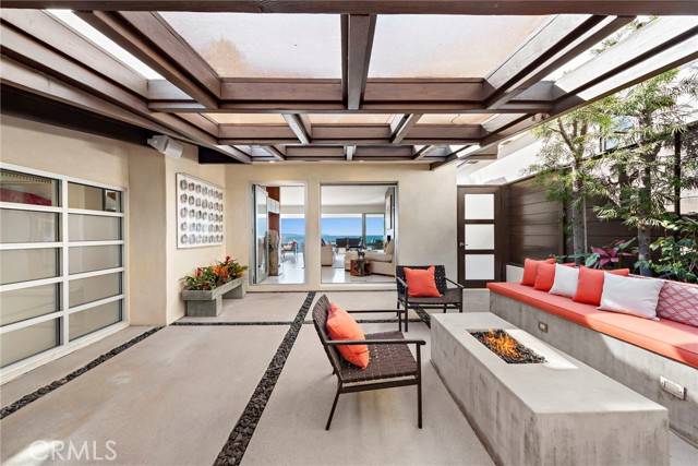 Laguna Beach, CA 92651,124 Sunset Terrace