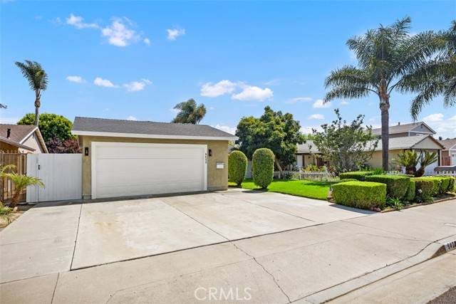 Huntington Beach, CA 92646,9422 Sunridge Drive