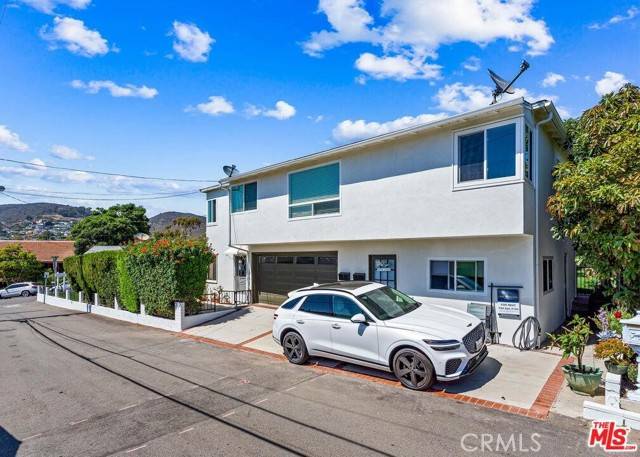 Laguna Beach, CA 92651,363 Park Avenue