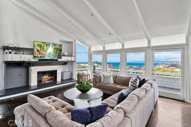 Laguna Beach, CA 92651,349 EMERALD BAY