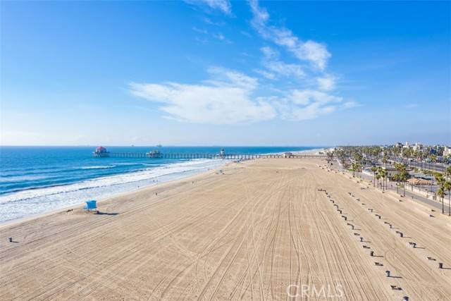 Huntington Beach, CA 92648,200 Pacific Coast Highway #226