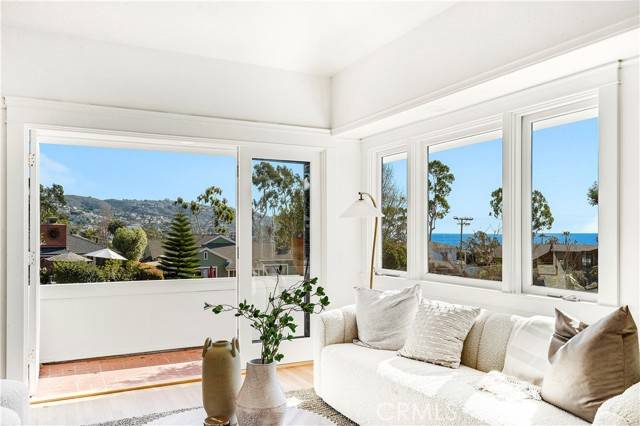 Laguna Beach, CA 92651,432 Holly Street