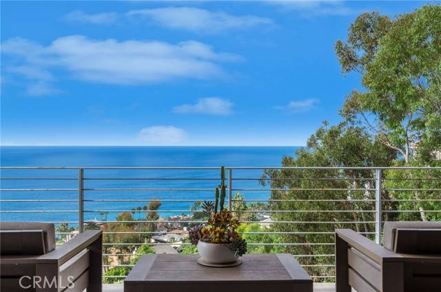 Laguna Beach, CA 92651,31321 Ceanothus Drive