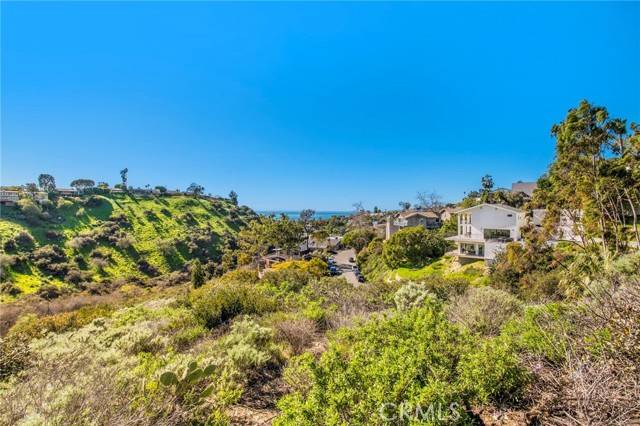Laguna Beach, CA 92651,1477 Cerritos