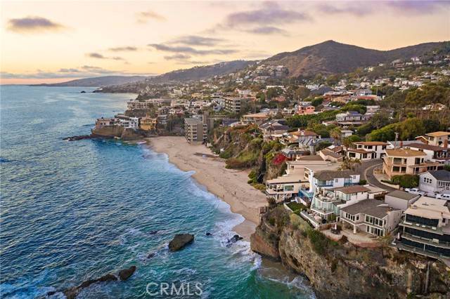 Laguna Beach, CA 92651,31877 Circle Drive