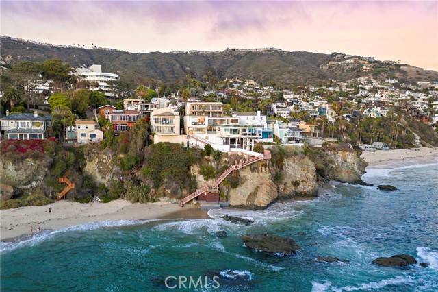 Laguna Beach, CA 92651,31877 Circle Drive