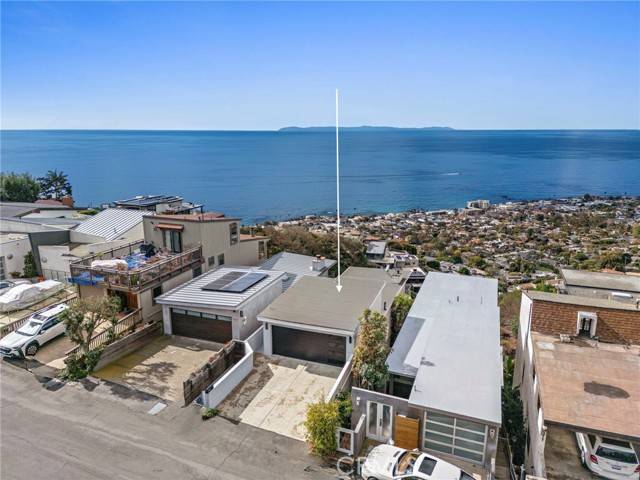 Laguna Beach, CA 92651,1071 Baja