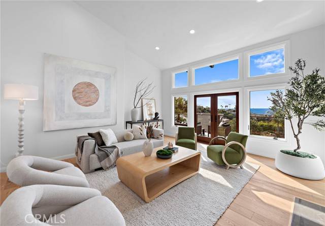 Laguna Beach, CA 92651,2335 Hillview Drive