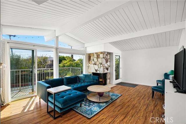 Dana Point, CA 92629,25221 La Cresta Drive