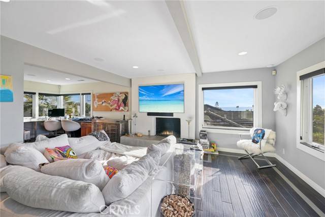 Laguna Beach, CA 92651,281 Ledroit Street