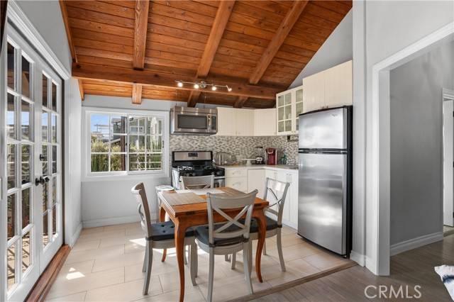 Laguna Beach, CA 92651,848 Cliff