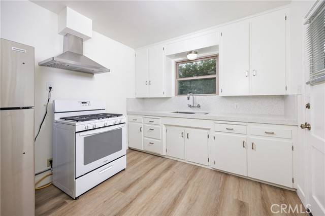 Laguna Beach, CA 92651,1190 N Coast