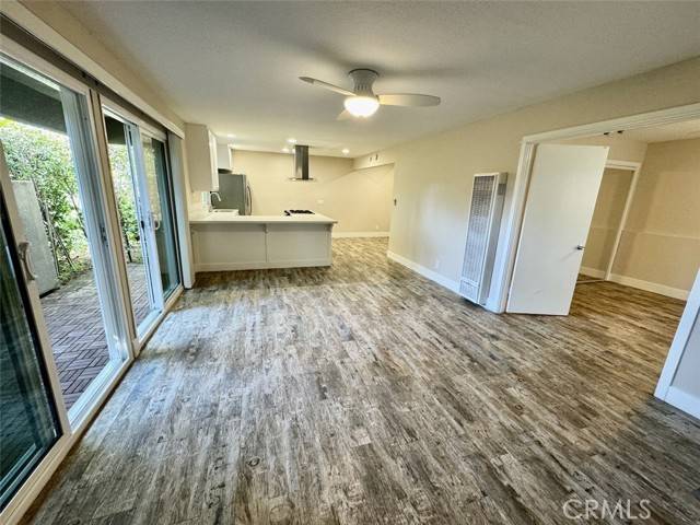 Laguna Beach, CA 92651,396 Cypress Drive #B
