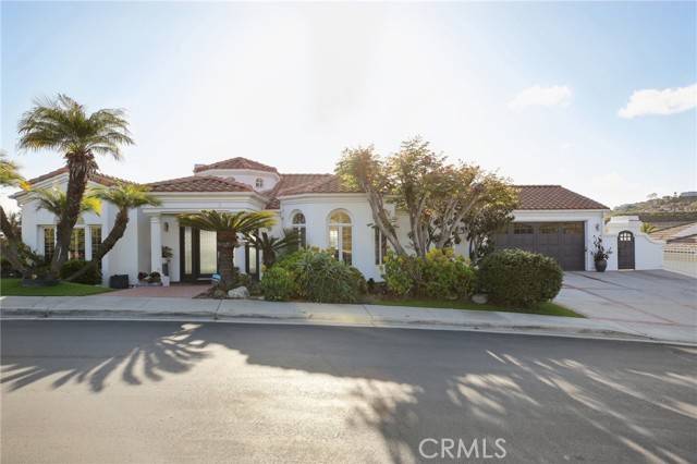 San Clemente, CA 92673,3 Via Pasa