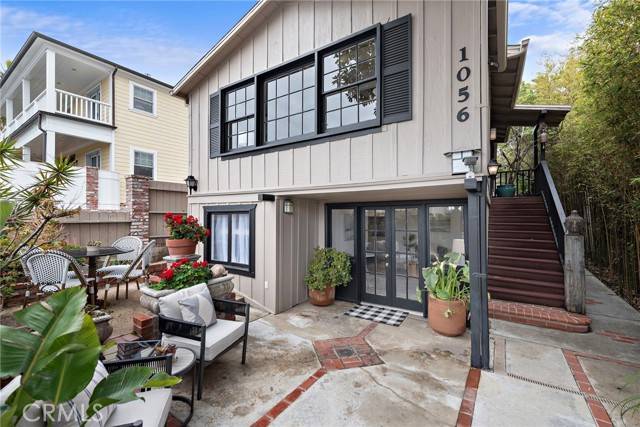 Laguna Beach, CA 92651,1056 Glenneyre Street