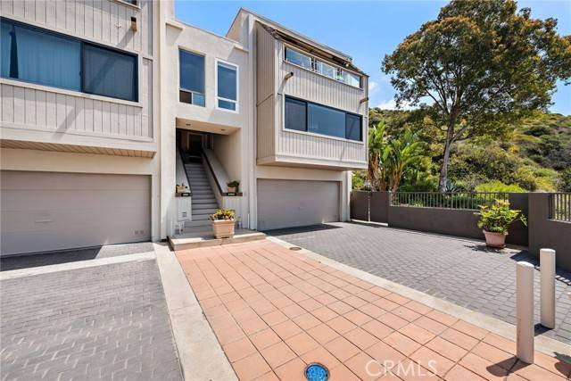 Laguna Beach, CA 92651,21805 Ocean Vista Drive #23