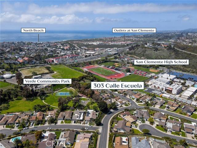 San Clemente, CA 92672,303 Calle Escuela