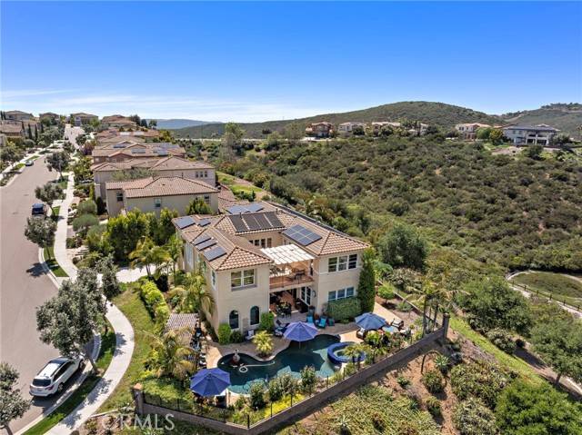 Carlsbad, CA 92009,7051 Sitio Caliente