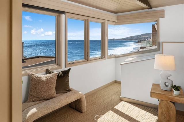 Laguna Beach, CA 92651,1907 Ocean Way