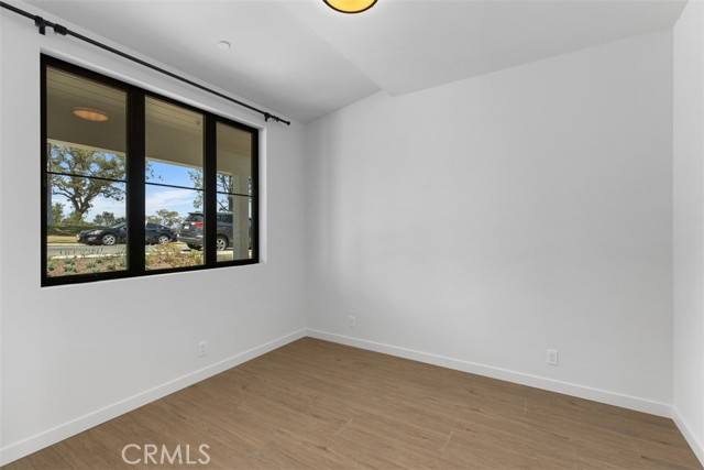 Laguna Beach, CA 92651,21552 Treetop Lane