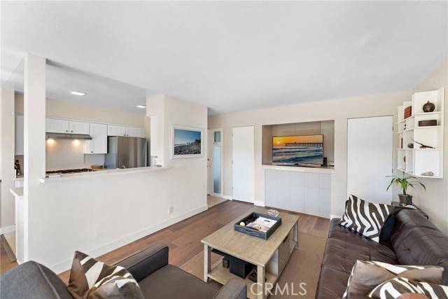 Laguna Beach, CA 92651,21703 Ocean Vista Drive #102